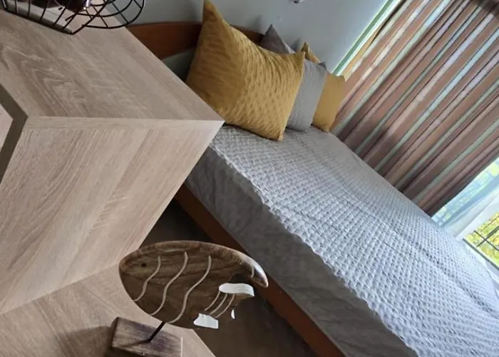 66 גולדן סנדס